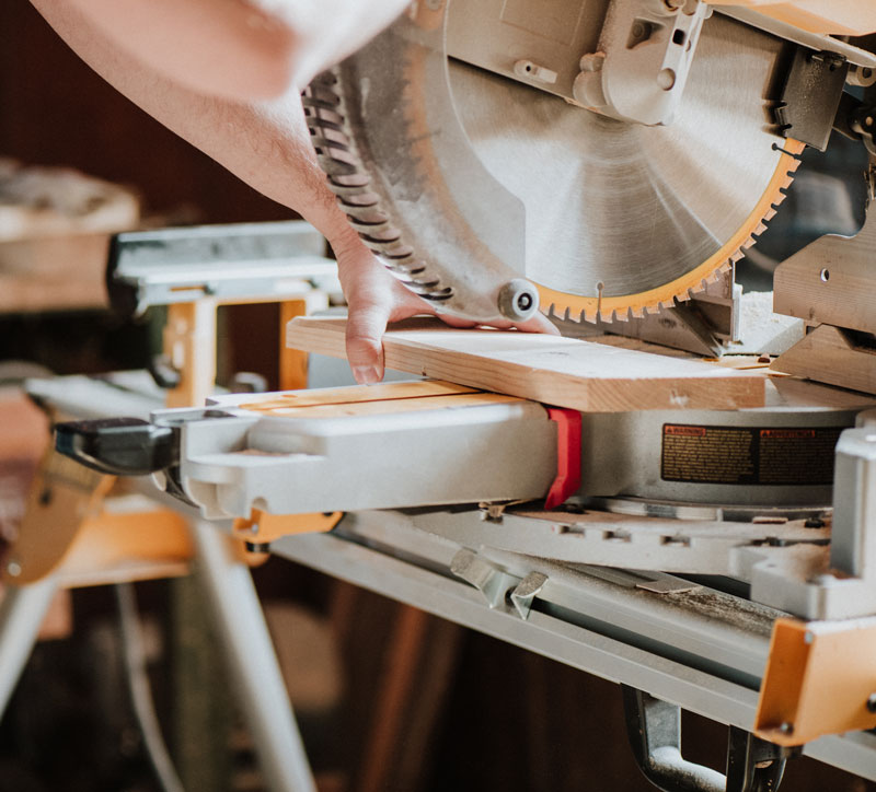 Bild von Säge - professionelles Handwerk